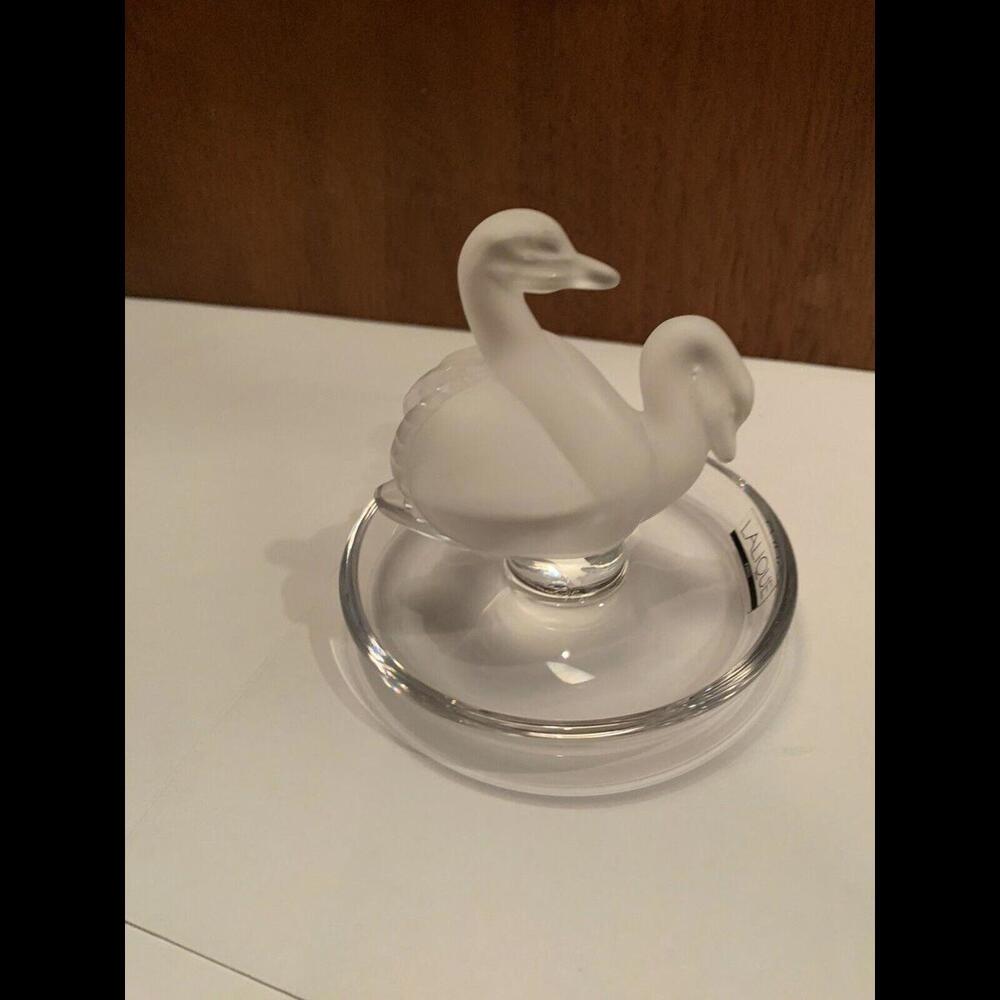 Collectible Signed Lalique Ring / Trinket Holder Two Frosted Swans (Swan Couple)